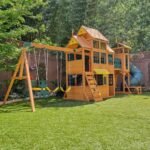 Kids Kidkraft Bear Cave Lodge Swing Set / Playset - Image 6